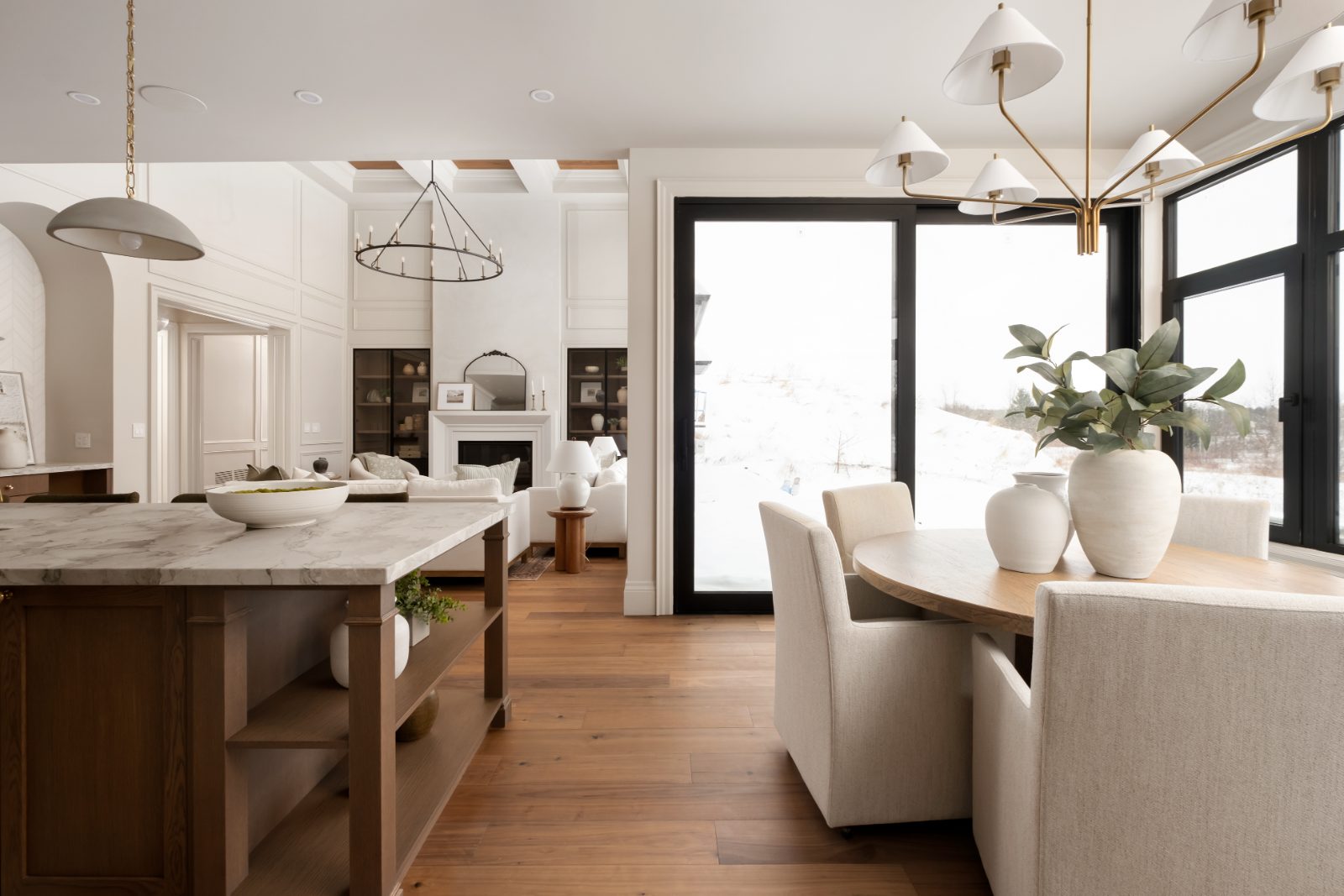 Stone, oak and brass in the foyer